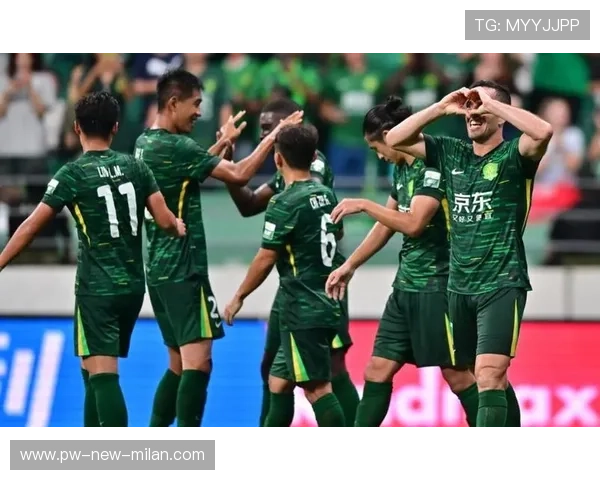 北京国安快速直塞形成关键突破口